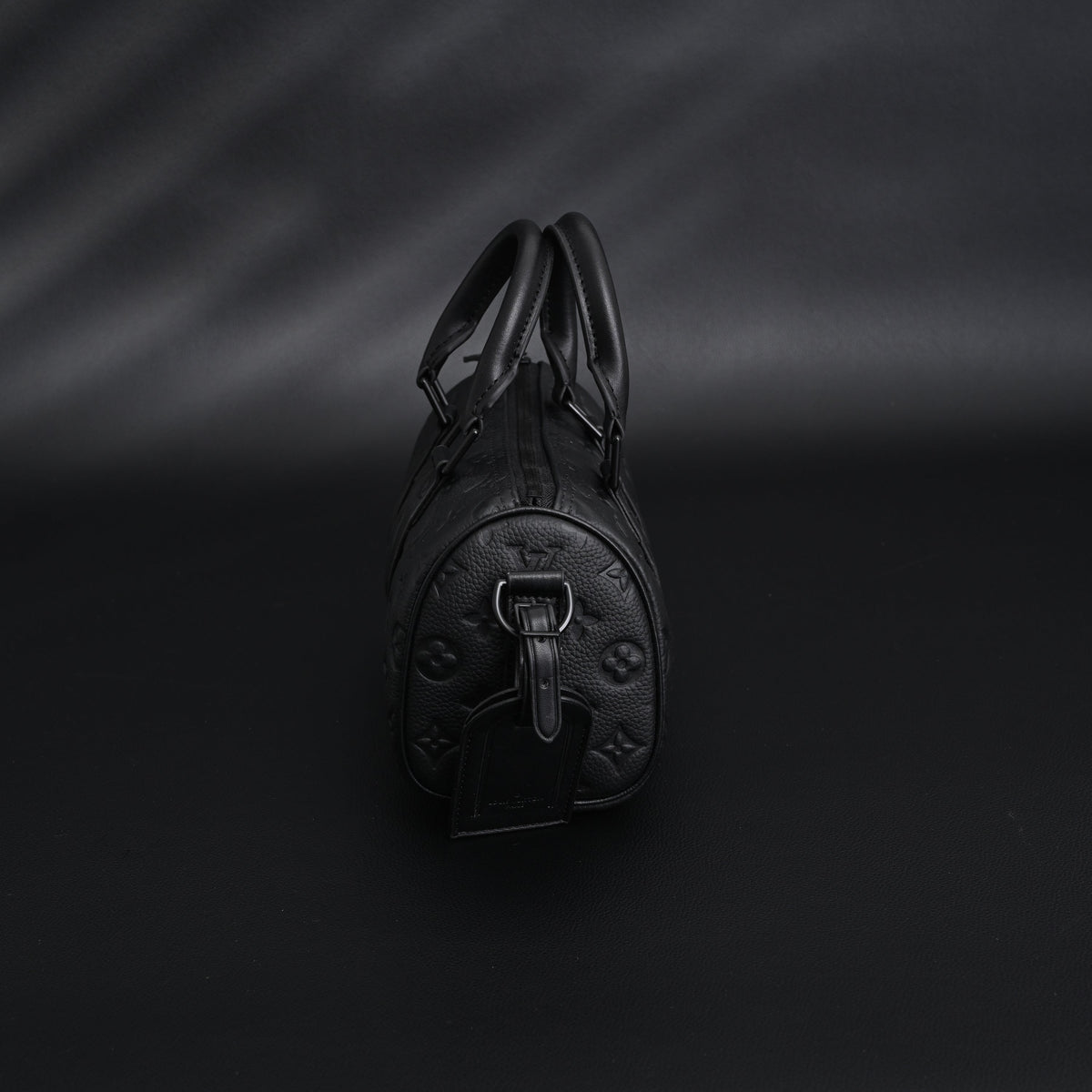 Louis Vuitton Keepall Bandoulière 50 – Monogram Shadow Black Leather